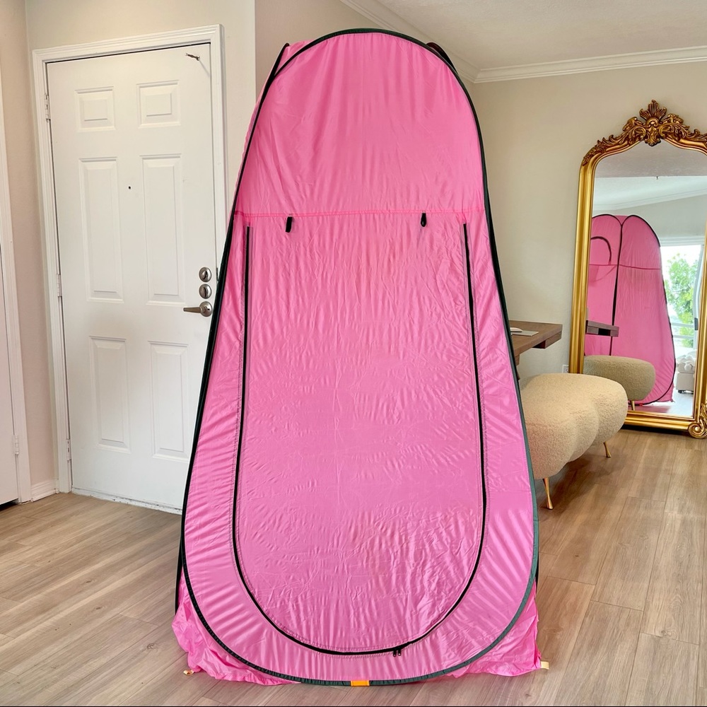 Pink Outdoor Pop-Up Dressing Spray Tan Tent